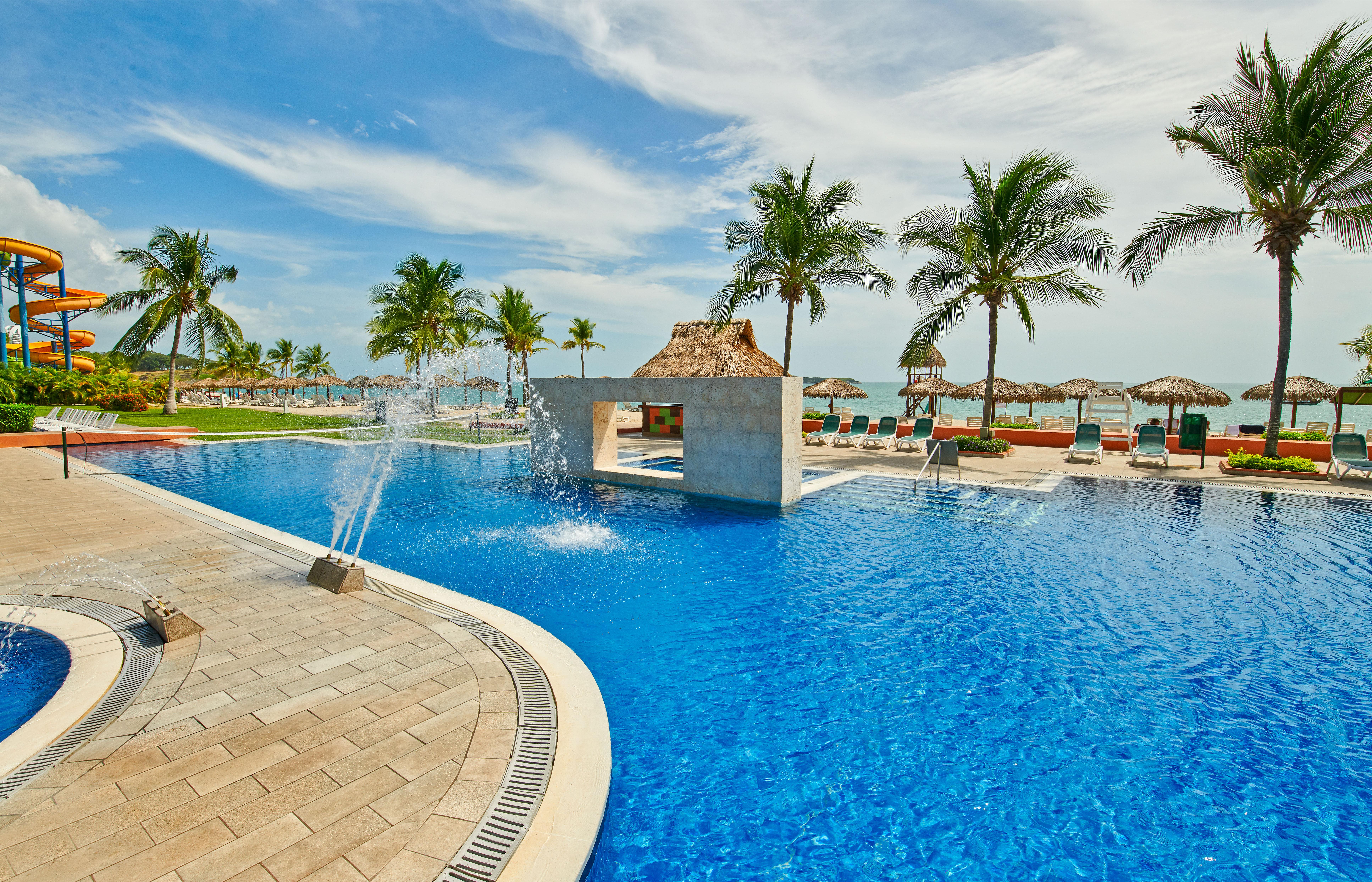 Grand Decameron Panama, A Trademark All Inclusive Resort Плая Бланка Екстериор снимка